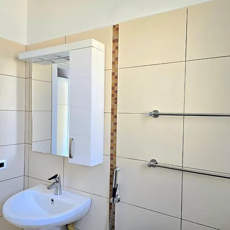 Apartment Juha Sarande